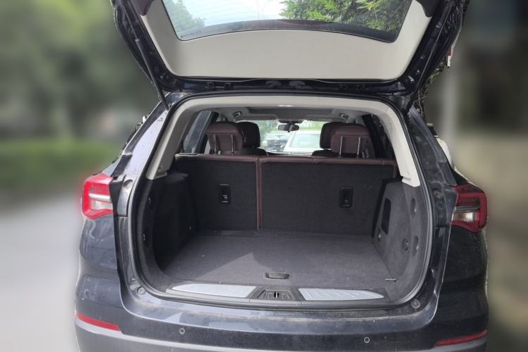 Used Buick Envision 2021 532T Two-Wheel-Drive Elite Version Trunk