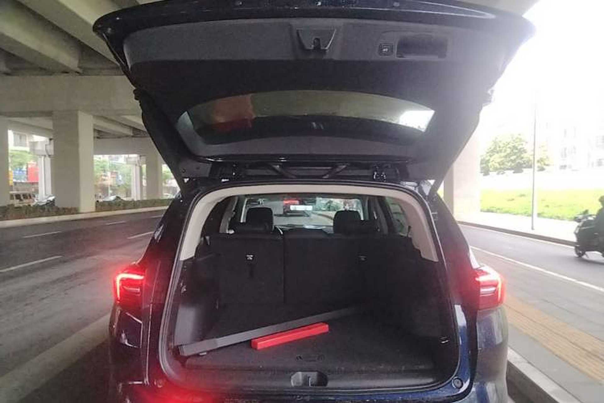 Used Buick Envision 2021 Encore Plus 652T Five-Seat Luxury Model Trunk