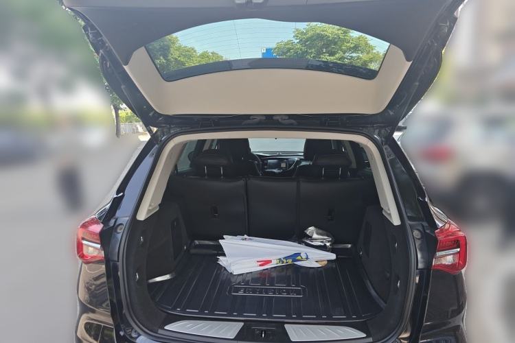 Used Buick Envision 2021 532T Two-Wheel-Drive Elite Version Trunk