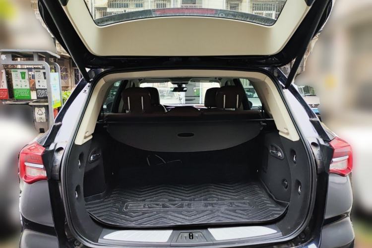 Used Buick Envision 2021 532T Two-Wheel-Drive Luxury Version Trunk