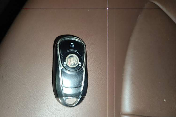 Used Buick Envision 2021 532T Two-Wheel-Drive Elite Version Vehicle Key