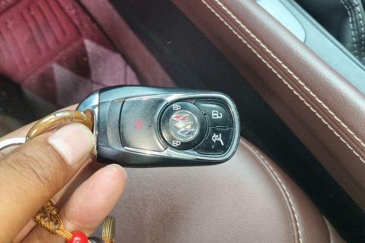 Used Buick Envision 2021 532T Two-Wheel-Drive Luxury Version Vehicle Key