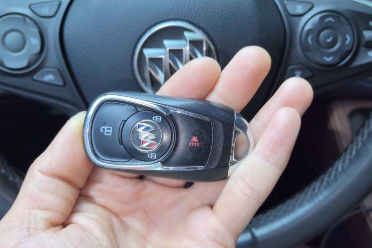 Used Buick Envision 2021 532T Two-Wheel-Drive Elite Version Vehicle Key
