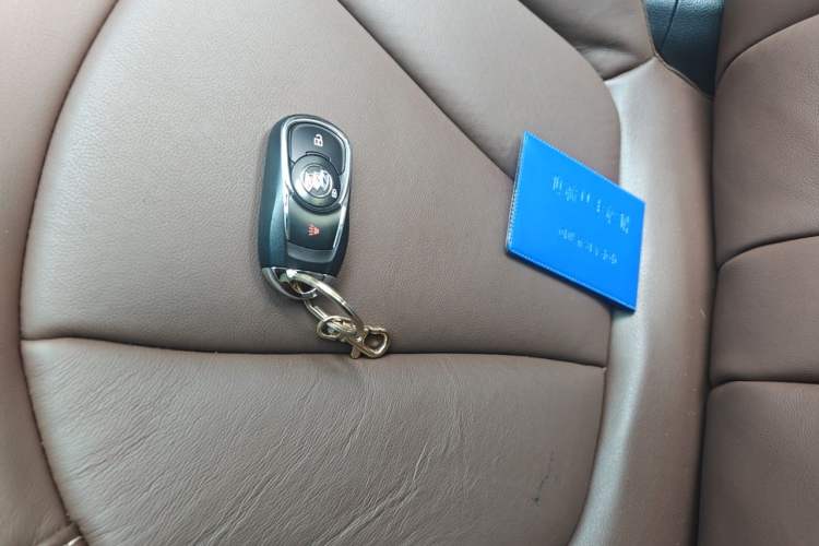 Used Buick Envision 2021 532T Two-Wheel-Drive Elite Version Vehicle Key