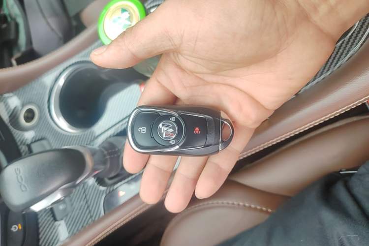 Used Buick Envision 2021 532T Two-Wheel-Drive Elite Version Vehicle Key