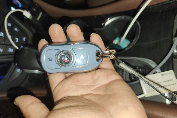 Used Buick Envision 2021 532T Two-Wheel-Drive Elite Version Vehicle Key