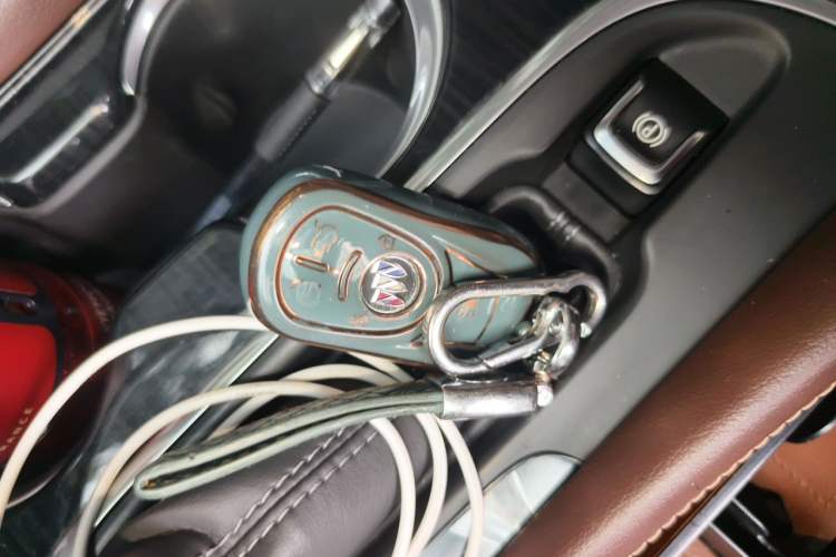 Used Buick Envision 2021 532T Two-Wheel-Drive Luxury Version Vehicle Key