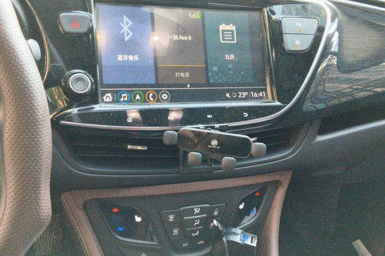 Used Buick Envision 2021 532T Two-Wheel-Drive Elite Version Audio And AC Panel