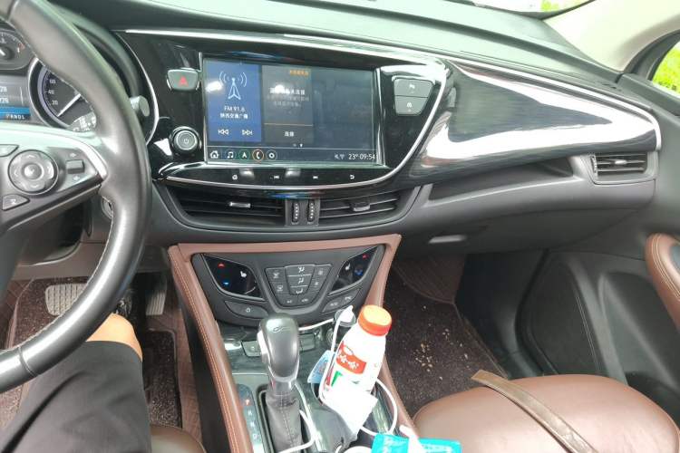 Used Buick Envision 2021 532T Two-Wheel-Drive Elite Version Audio And AC Panel