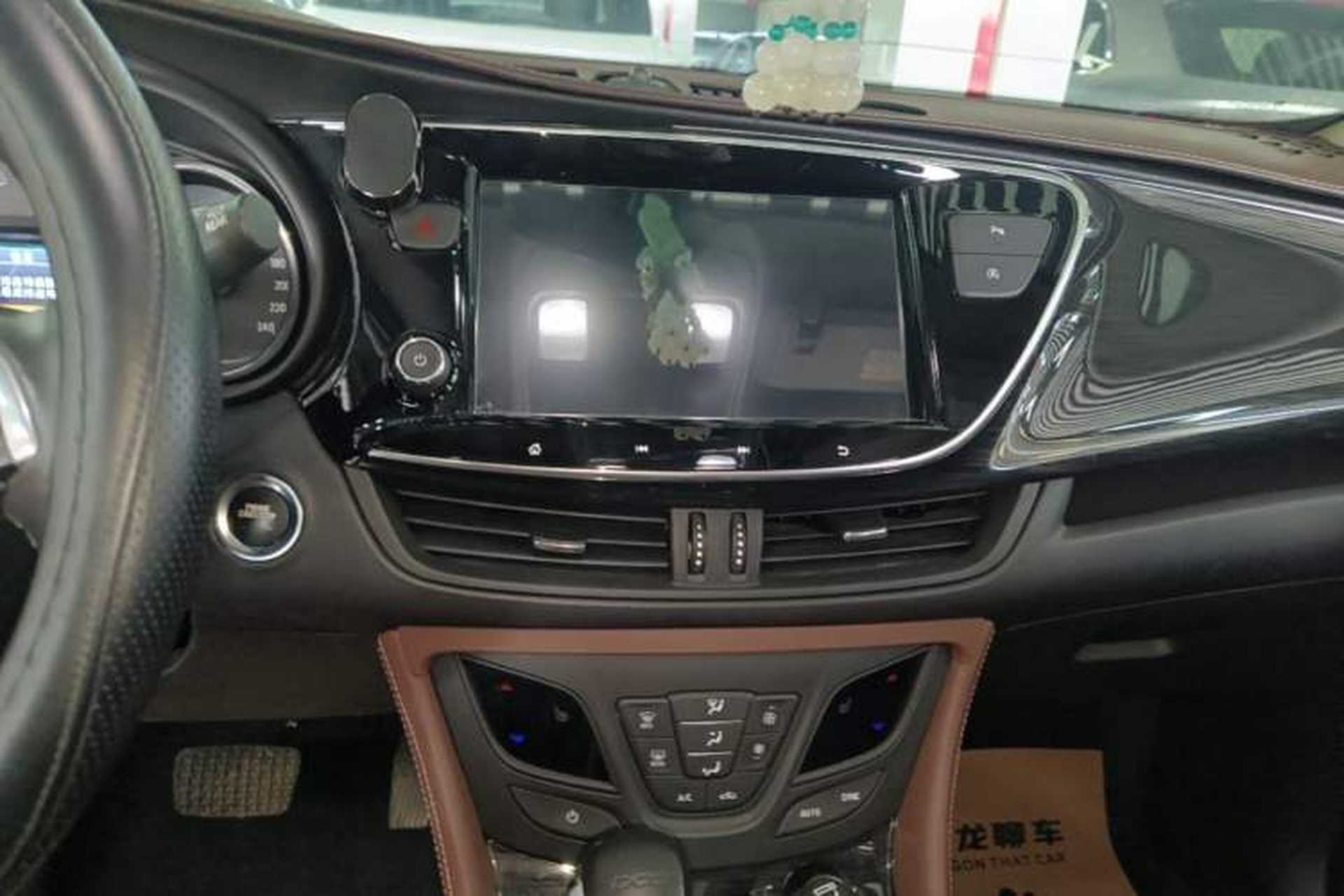 Used Buick Envision 2021 532T Two-Wheel-Drive Elite Version Audio And AC Panel