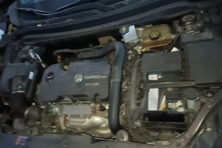 Used Buick Envision 2021 532T Two-Wheel-Drive Leading Version Engine Bay
