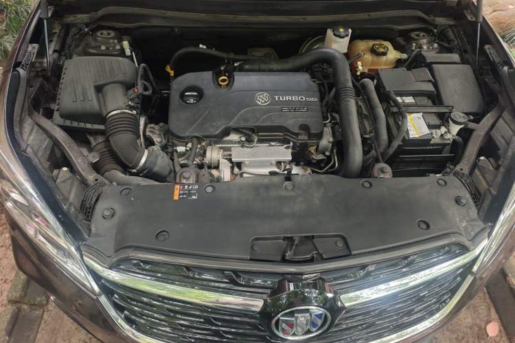 Used Buick Envision 2021 532T Two-Wheel-Drive Luxury Version Engine Bay