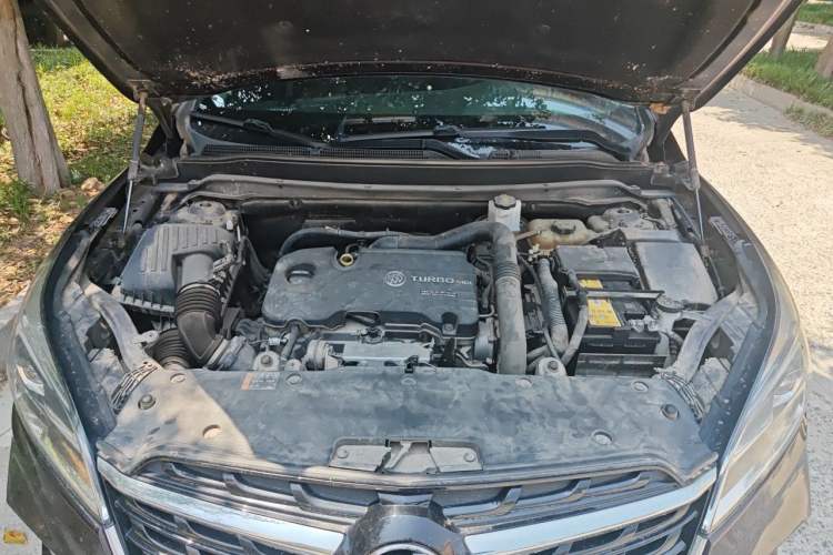 Used Buick Envision 2021 532T Two-Wheel-Drive Leading Version Engine Bay
