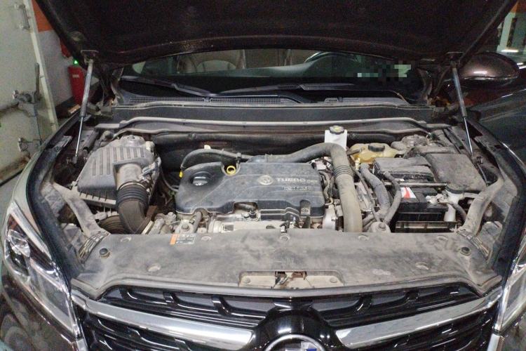 Used Buick Envision 2021 532T Two-Wheel-Drive Elite Version Engine Bay