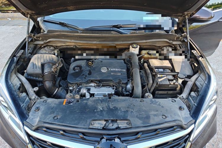 Used Buick Envision 2021 532T Two-Wheel-Drive Elite Version Engine Bay