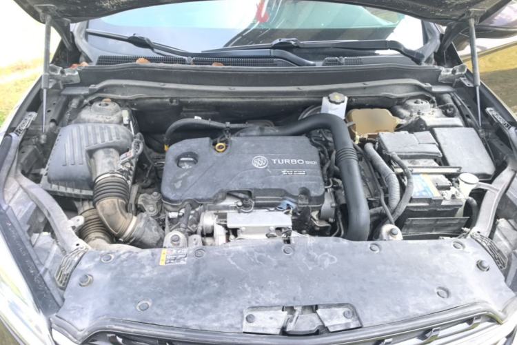 Used Buick Envision 2021 532T Two-Wheel-Drive Elite Version Engine Bay