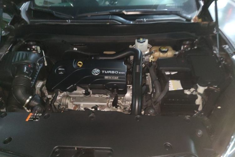 Used Buick Envision 2021 532T Two-Wheel-Drive Luxury Version Engine Bay