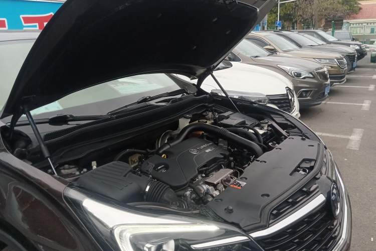 Used Buick Envision 2021 532T Two-Wheel-Drive Leading Version Engine Bay