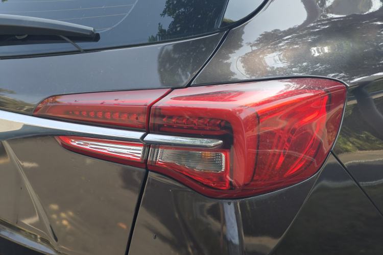 Used Buick Envision 2021 532T Two-Wheel-Drive Leading Version Exterior 5