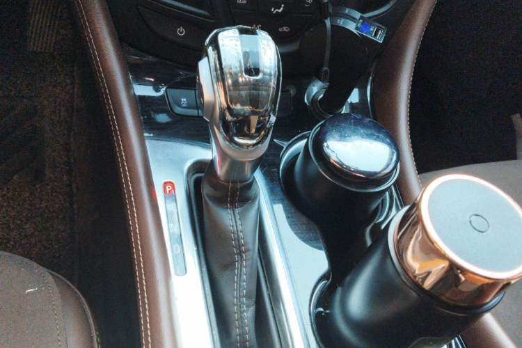Used Buick Envision 2021 532T Two-Wheel-Drive Elite Version Gear Lever