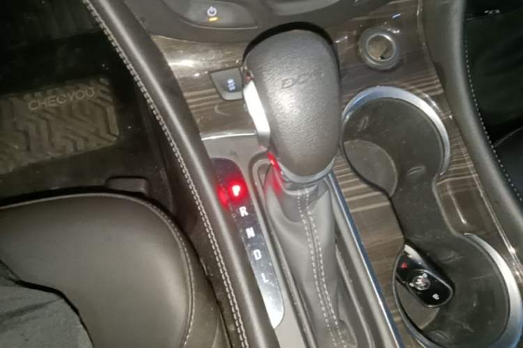 Used Buick Envision 2021 532T Two-Wheel-Drive Leading Version Gear Lever