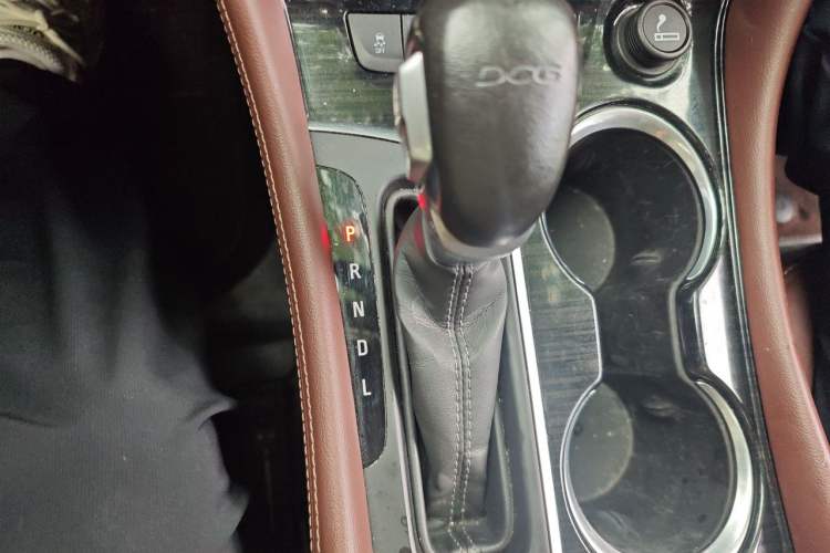 Used Buick Envision 2021 532T Two-Wheel-Drive Elite Version Gear Lever