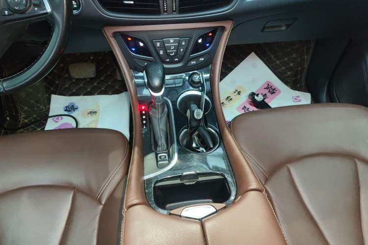 Used Buick Envision 2021 532T Two-Wheel-Drive Elite Version Gear Lever