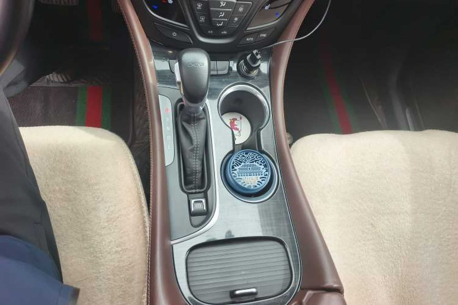 Used Buick Envision 2021 532T Two-Wheel-Drive Elite Version Gear Lever
