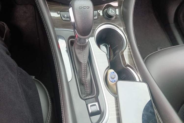 Used Buick Envision 2021 532T Two-Wheel-Drive Leading Version Gear Lever