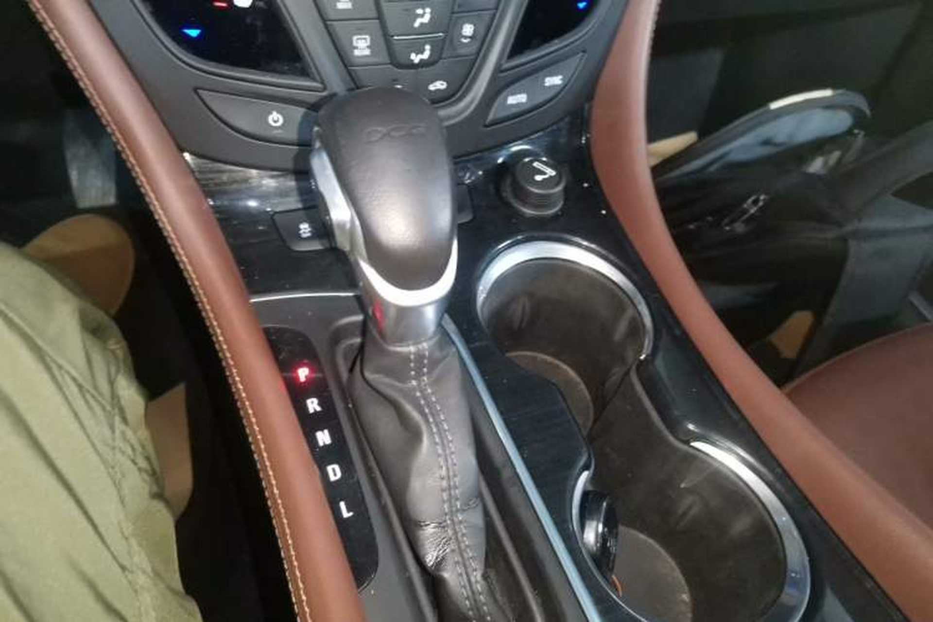 Used Buick Envision 2021 532T Two-Wheel-Drive Elite Version Gear Lever
