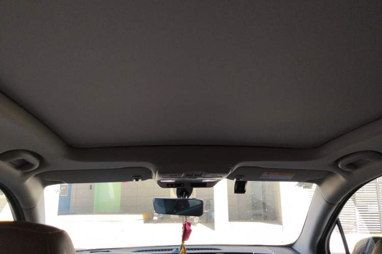 Used Buick Envision 2021 532T Two-Wheel-Drive Luxury Version Headliner