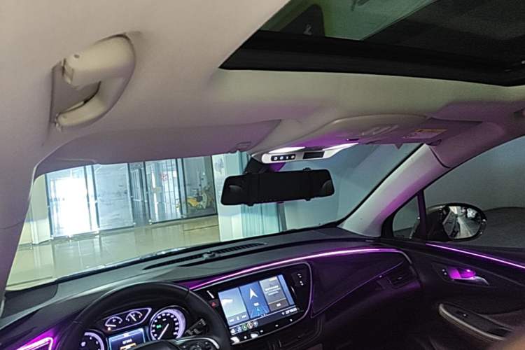 Used Buick Envision 2021 532T Two-Wheel-Drive Elite Version Headliner