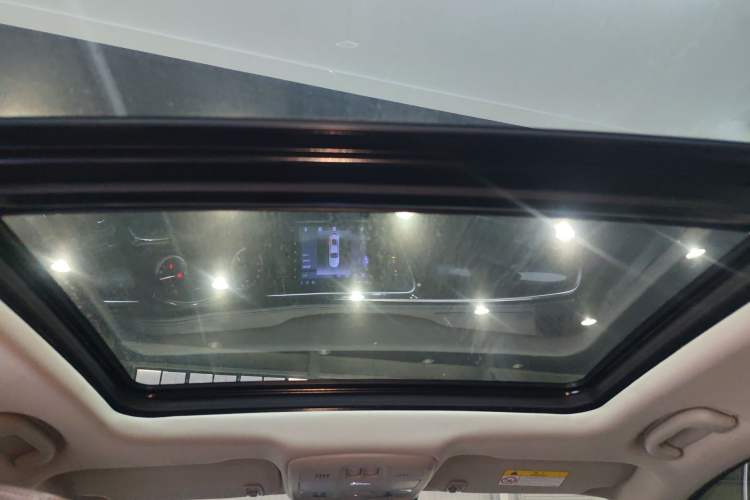 Used Buick Envision 2021 532T Two-Wheel-Drive Elite Version Headliner