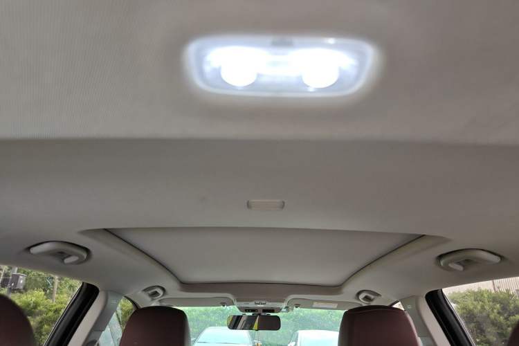 Used Buick Envision 2021 532T Two-Wheel-Drive Elite Version Headliner