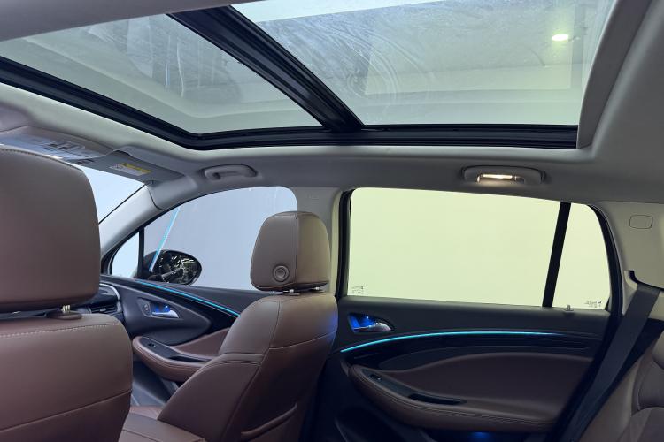 Used Buick Envision 2021 532T Two-Wheel-Drive Elite Version Headliner