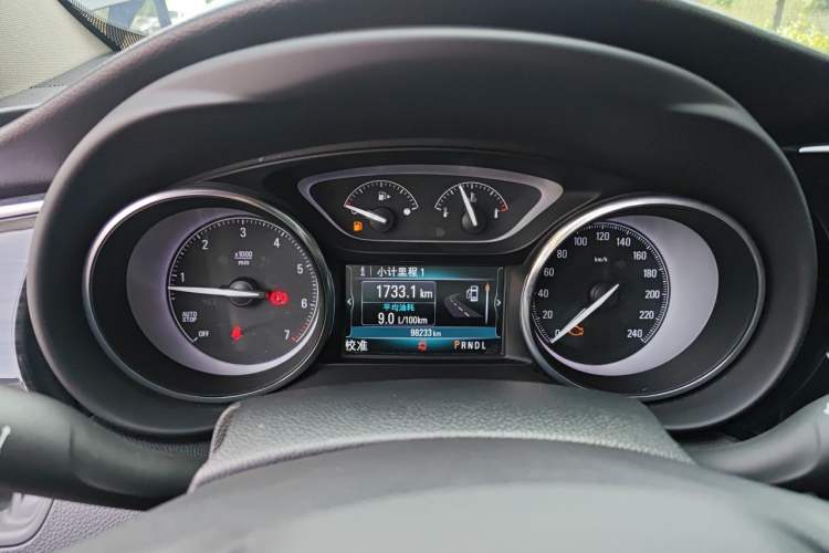 Used Buick Envision 2021 532T Two-Wheel-Drive Elite Version Instrument Cluster