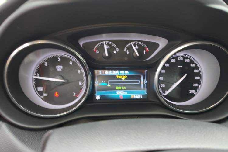 Used Buick Envision 2021 532T Two-Wheel-Drive Luxury Version Instrument Cluster