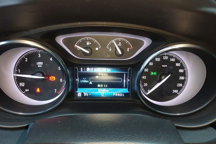 Used Buick Envision 2021 532T Two-Wheel-Drive Elite Version Instrument Cluster