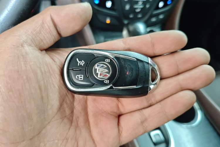 Used Buick Envision 2021 532T Two-Wheel-Drive Luxury Version Interior 1