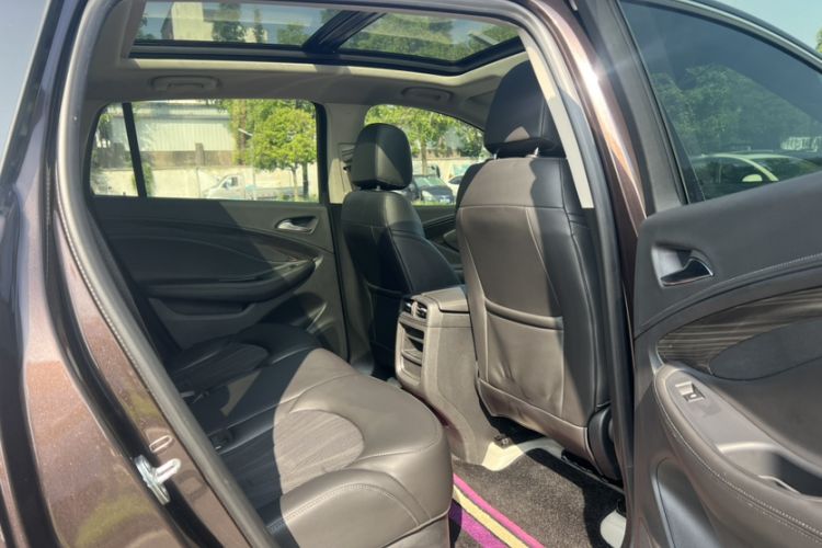 Used Buick Envision 2021 532T Two-Wheel-Drive Leading Version Interior 3