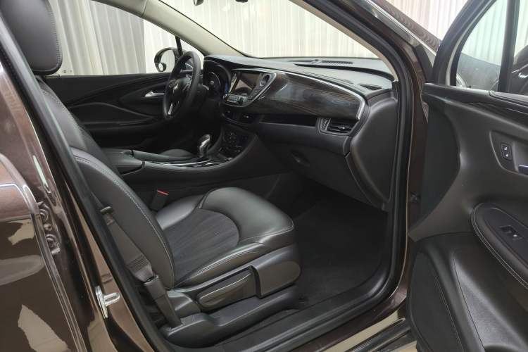 Used Buick Envision 2021 532T Two-Wheel-Drive Leading Version Interior 4