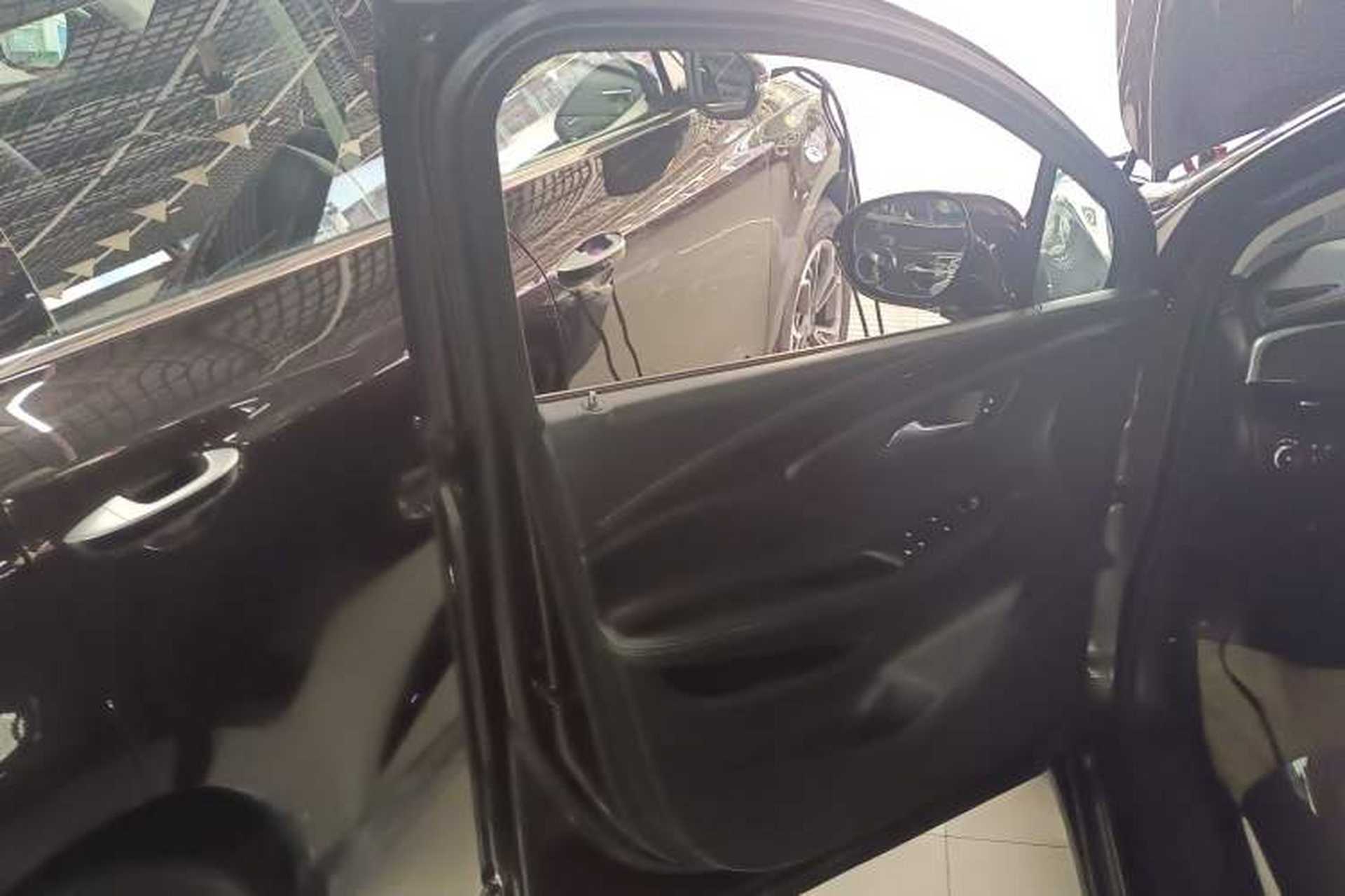 Used Buick Envision 2021 532T Two-Wheel-Drive Leading Version Left Front Door Interior