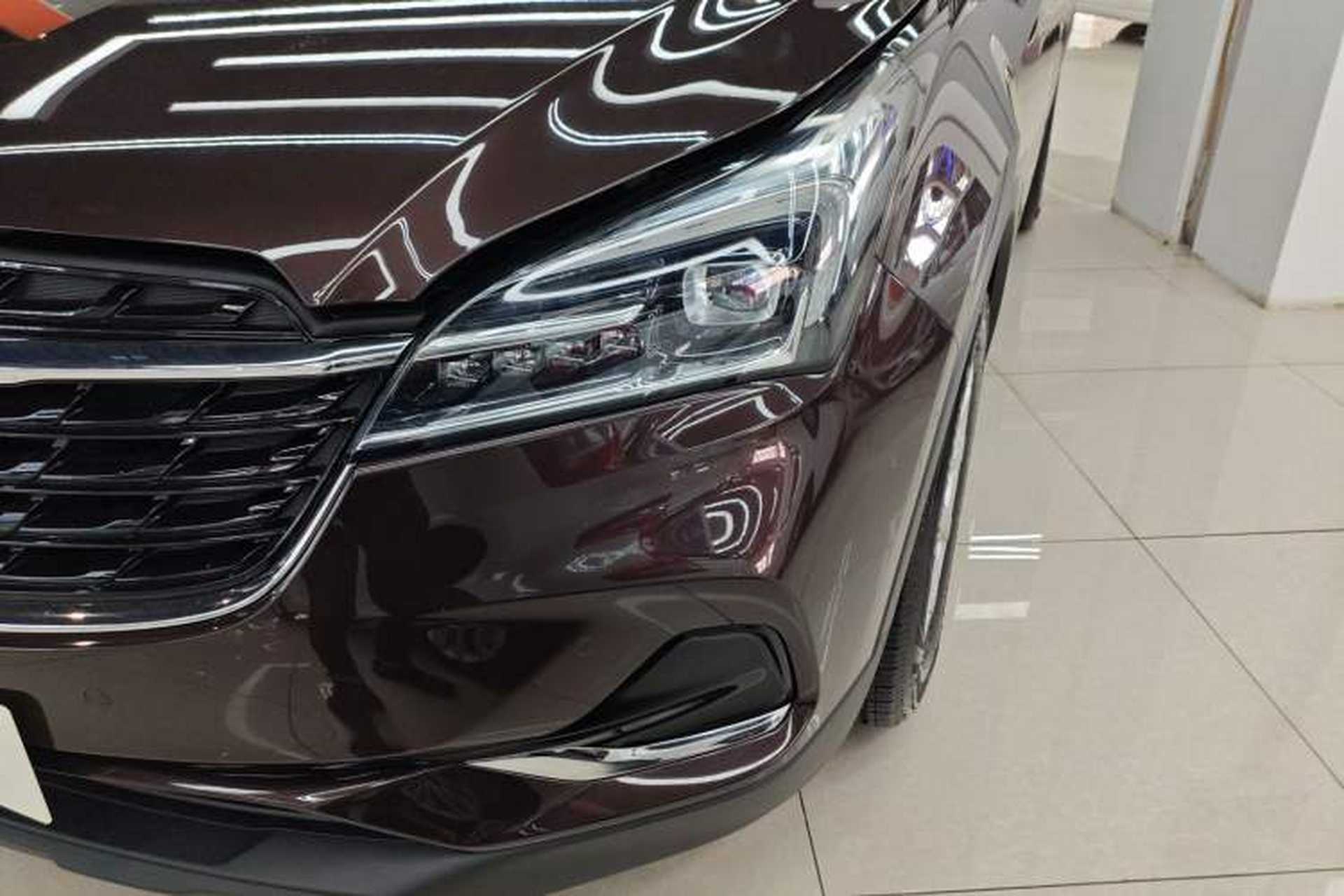 Used Buick Envision 2021 532T Two-Wheel-Drive Luxury Version Left Front Headlight