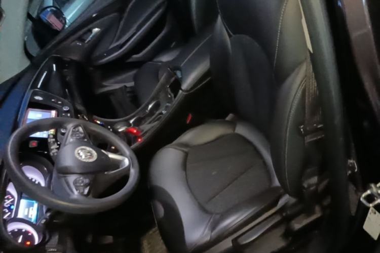 Used Buick Envision 2021 532T Two-Wheel-Drive Leading Version Left Front Seat