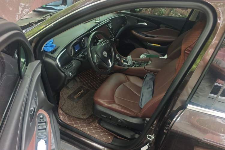 Used Buick Envision 2021 532T Two-Wheel-Drive Luxury Version Left Front Seat