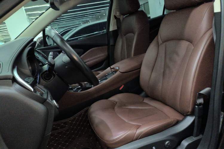 Used Buick Envision 2021 532T Two-Wheel-Drive Luxury Version Left Front Seat