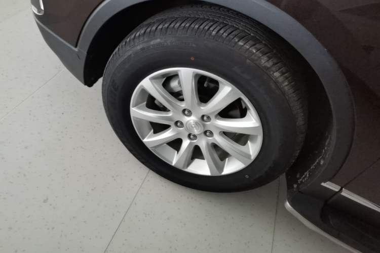 Used Buick Envision 2021 532T Two-Wheel-Drive Leading Version Left Front Wheel Hub