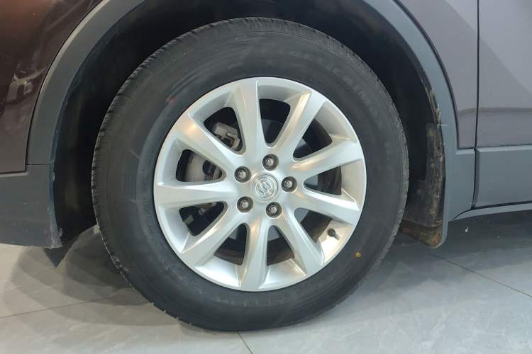 Used Buick Envision 2021 532T Two-Wheel-Drive Elite Version Left Front Wheel Hub