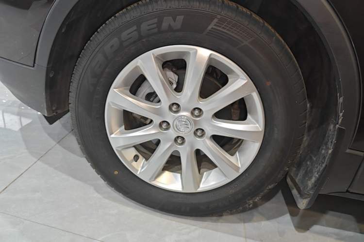 Used Buick Envision 2021 532T Two-Wheel-Drive Elite Version Left Front Wheel Hub