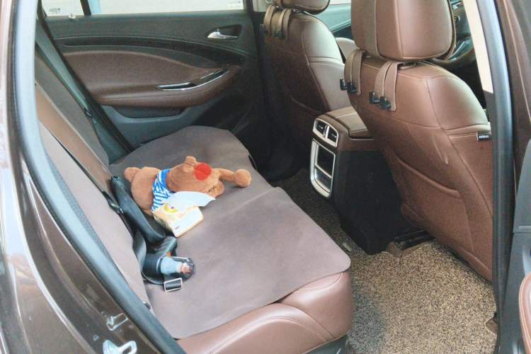 Used Buick Envision 2021 532T Two-Wheel-Drive Elite Version Left Rear Seat